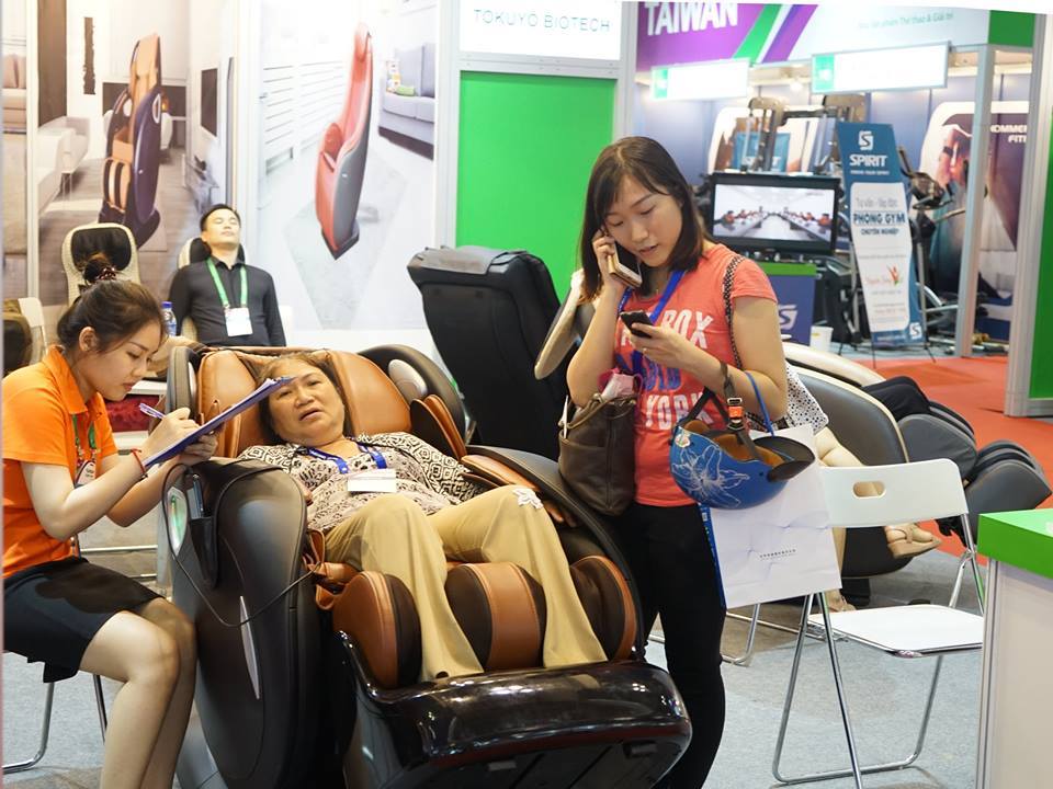 Ghế massage giá rẻ mua ở đâu là tốt nhất ?