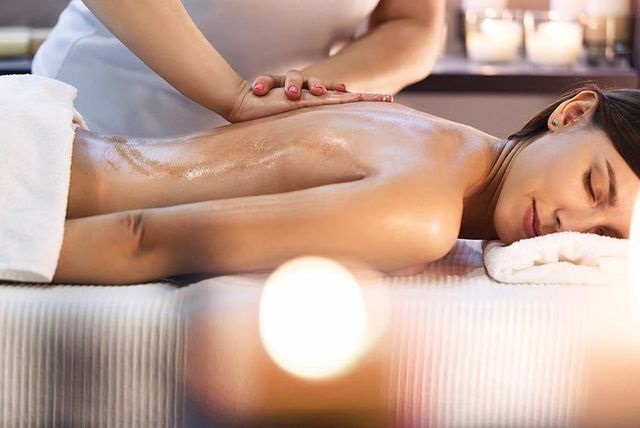 10 cách massage, bấm huyệt ở chân để điều trị bệnh